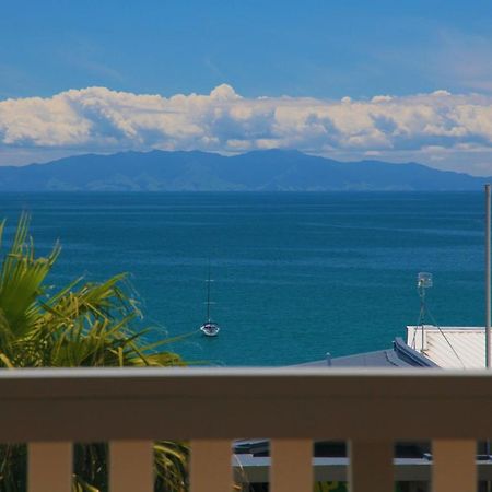 Вилла The Waiheke Pad - In The Heart Of Oneroa! Экстерьер фото