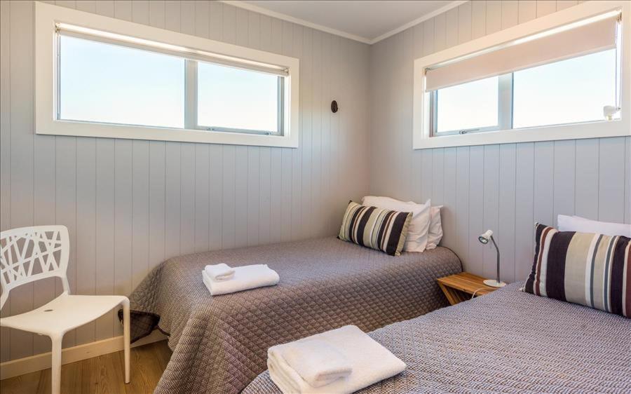 Вилла The Waiheke Pad - In The Heart Of Oneroa! Экстерьер фото